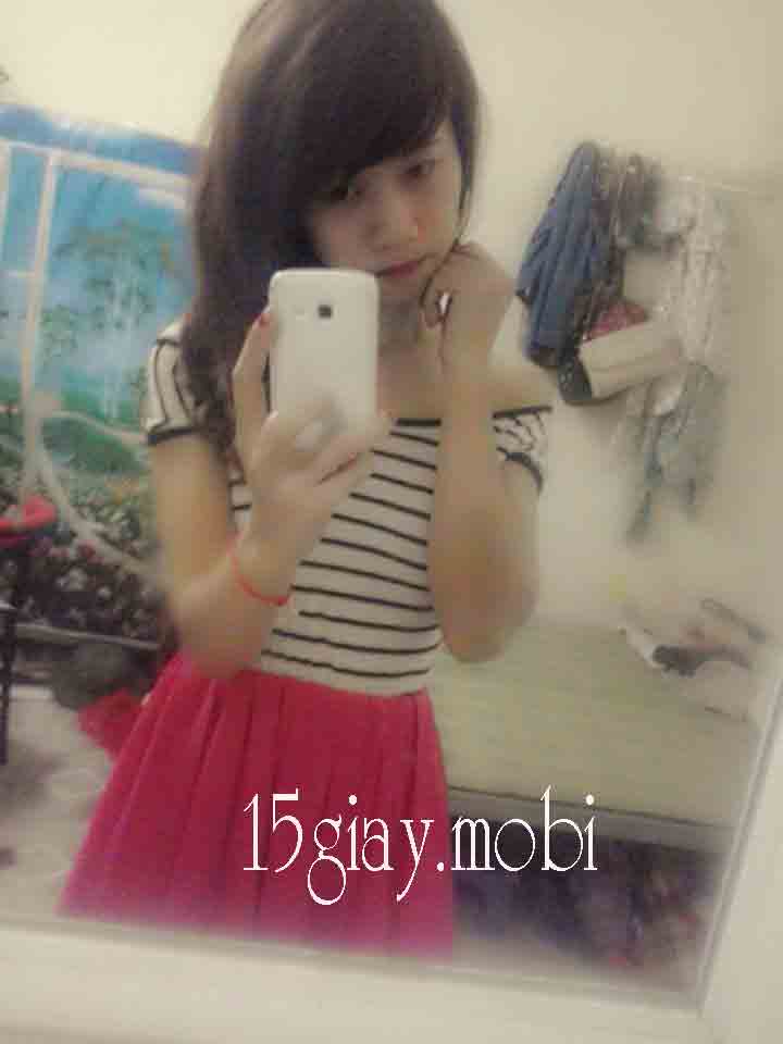 Tình cờ cô ấy thấy an